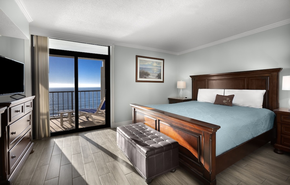 Brigadune 12f 3 Bedroom Condo