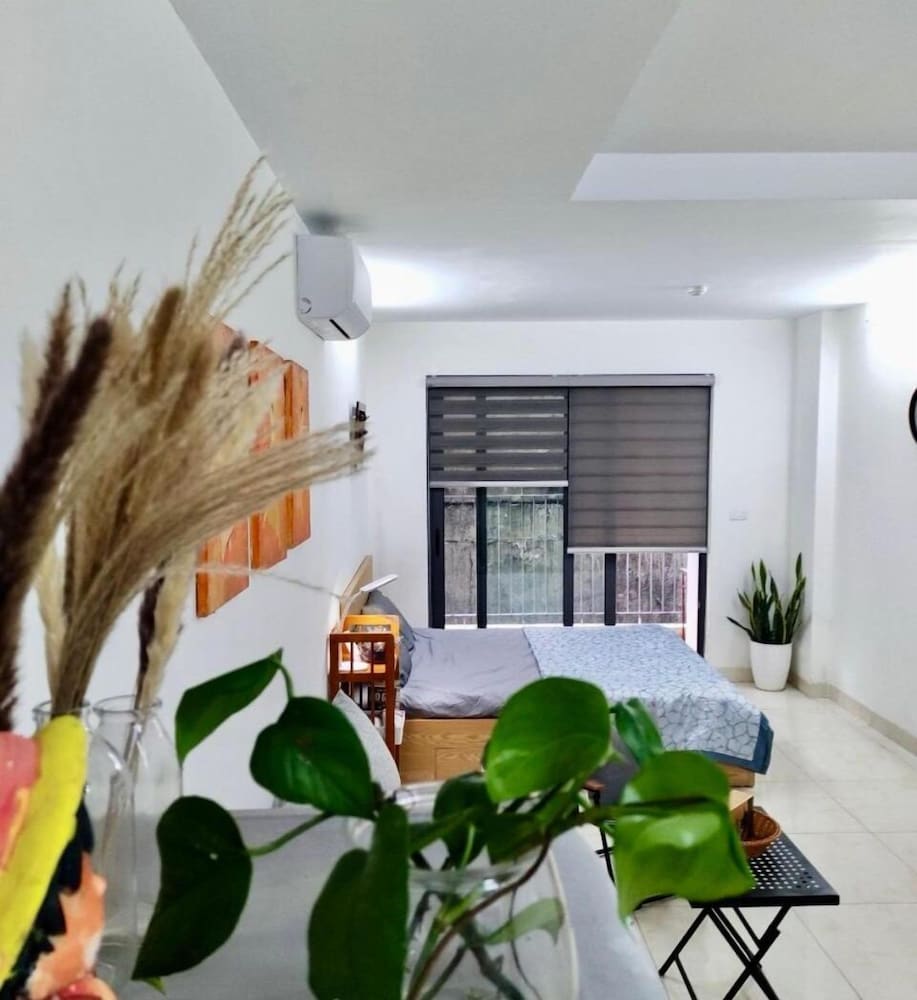 Ha Long City Retreat - Cozy 35m2 Apartment in the Heart of the City