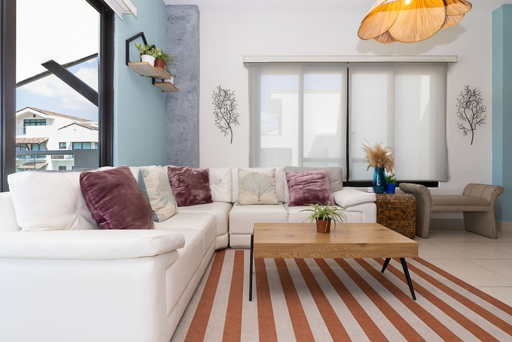 The Penthouse by Acomodo