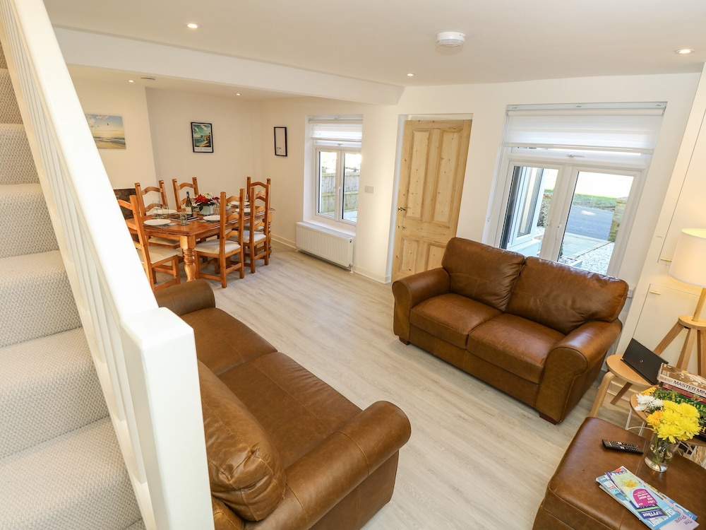 1 Star Cottages