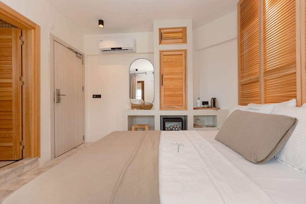 Panjur Otel Söğüt Köyü - Image 38