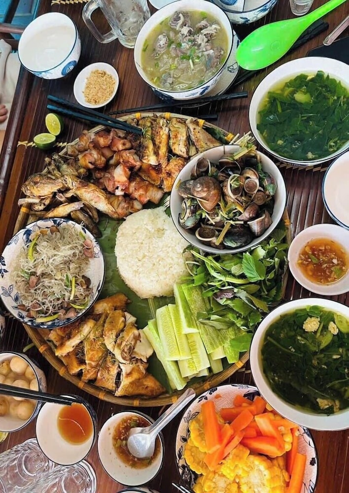 Thung Din Homestay
