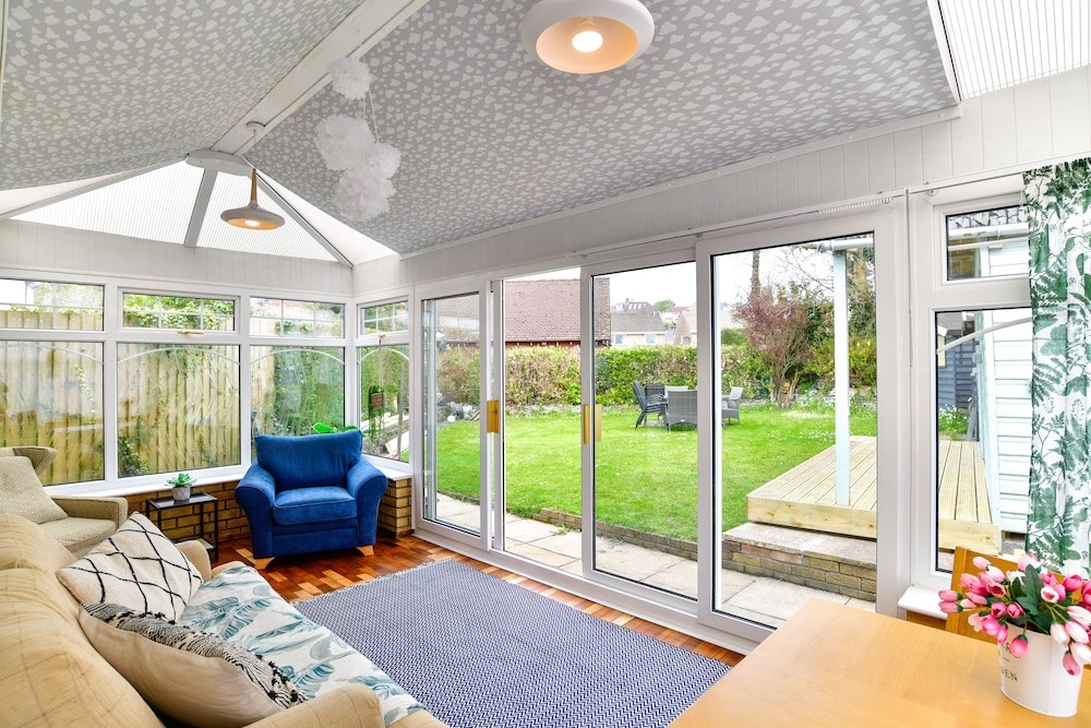 Just Stay Wales - Hadland House Mumbles view 4