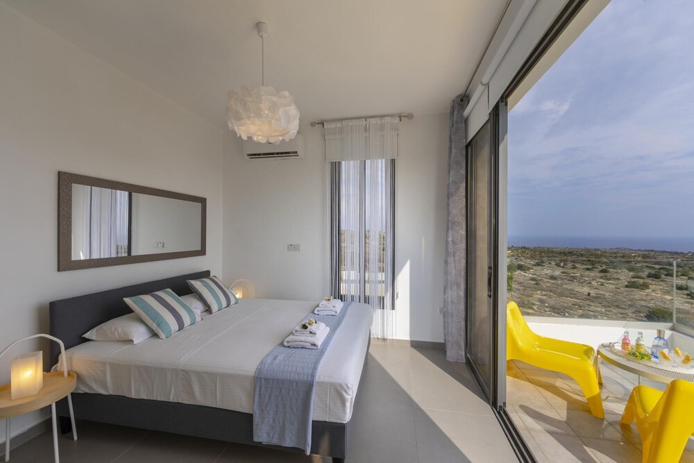Greco Hilltop Views in Paralimni