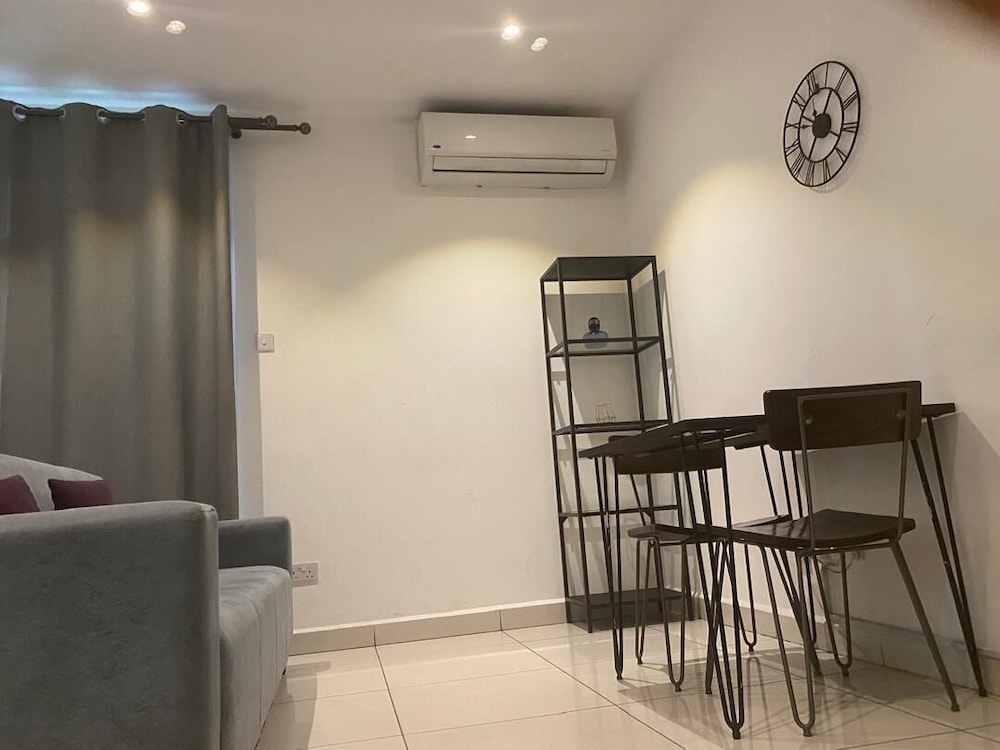 Embassy Gardens Royal Luxury Apartments