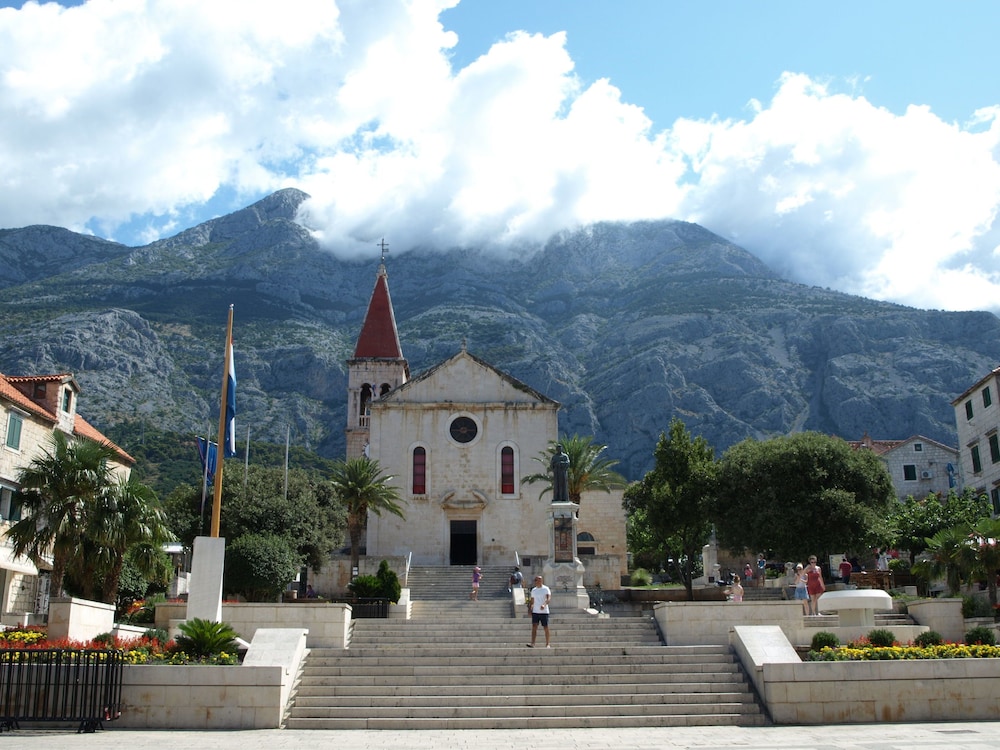Photo 13