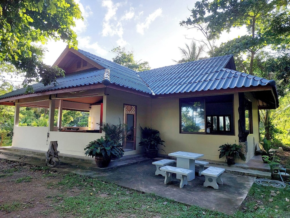 Serene Beach House on Ko Yao Noi With Private Garden