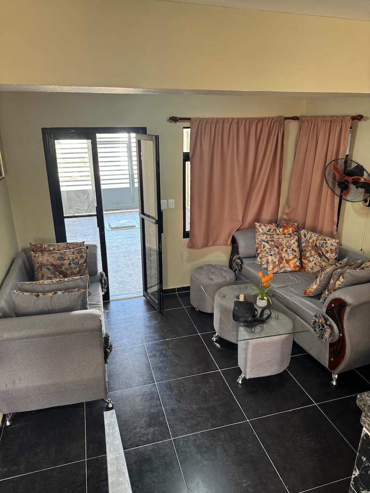 Apartamentos Corniell