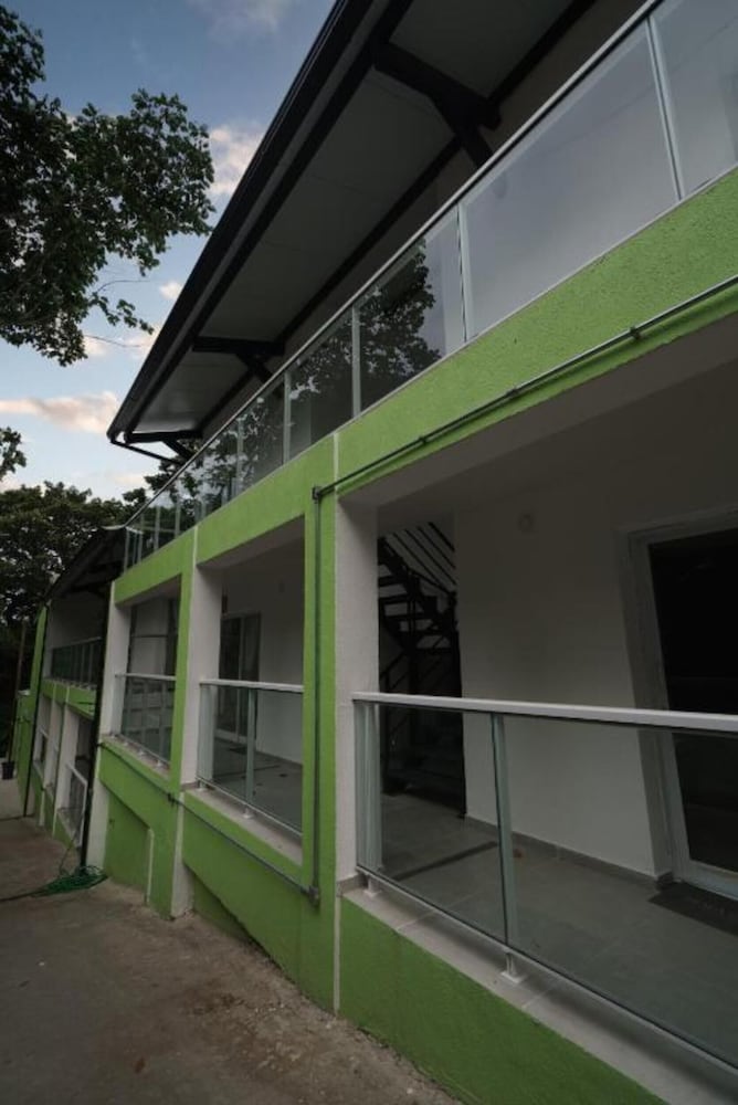 Loft's Green Island