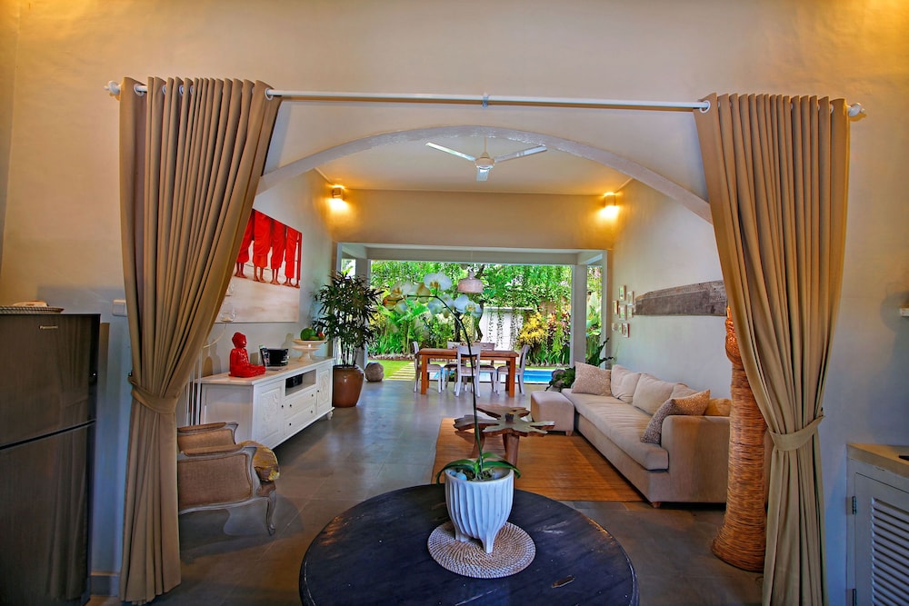 The Lodek Villas