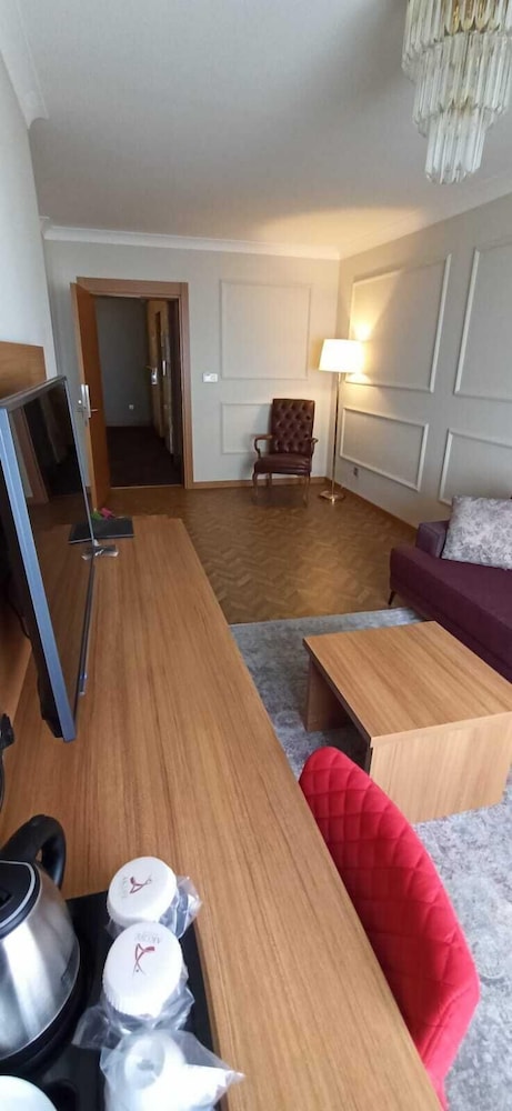 Ak Life Otel & Suit - Image 28