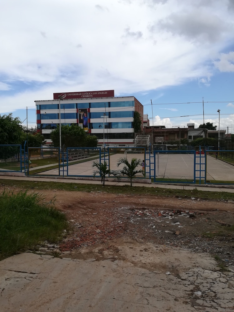 Hospedaje El Emperador