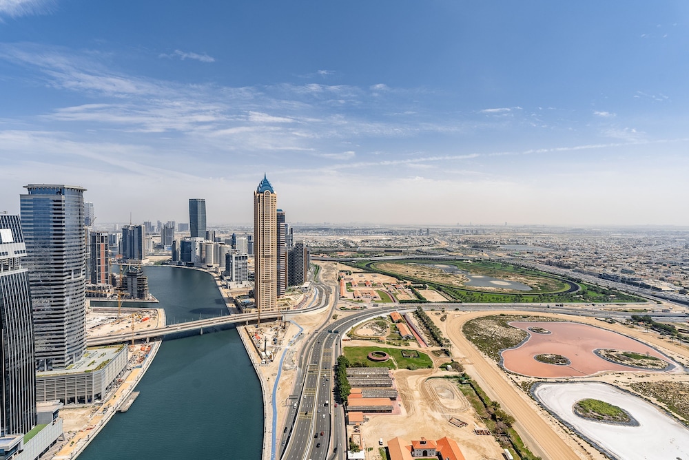 Noora Tower 4504 Business bay