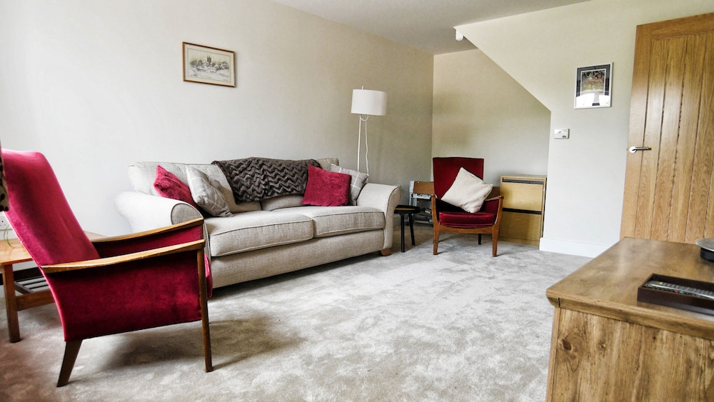 3Bd Gem In The Heart Of Barnetby Le Wold