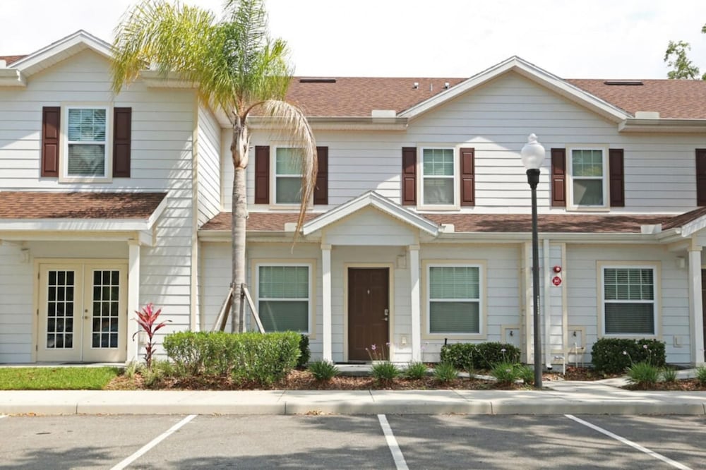 Your VIP Home Near Disney 25107