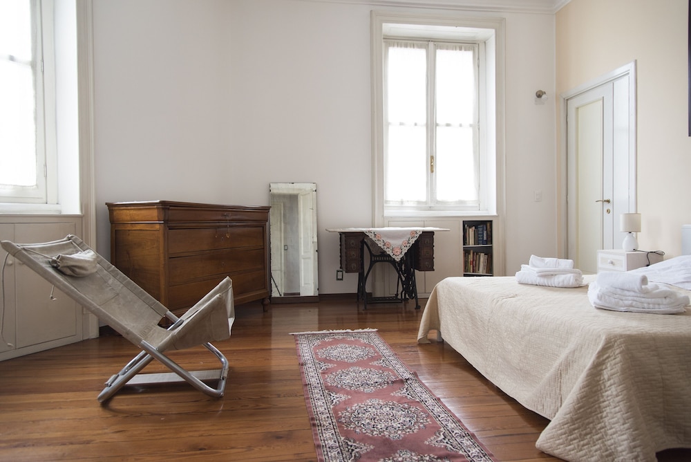 Pleasant 2 Bedrooms Flat in Brera