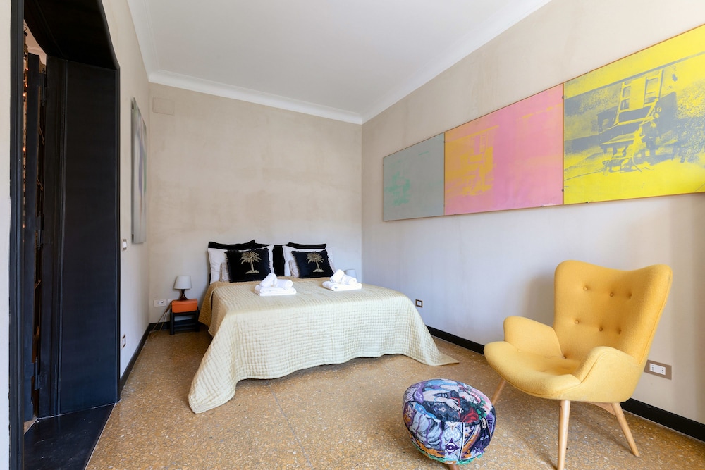 Rome as you feel - Torre Argentina Art Apartment