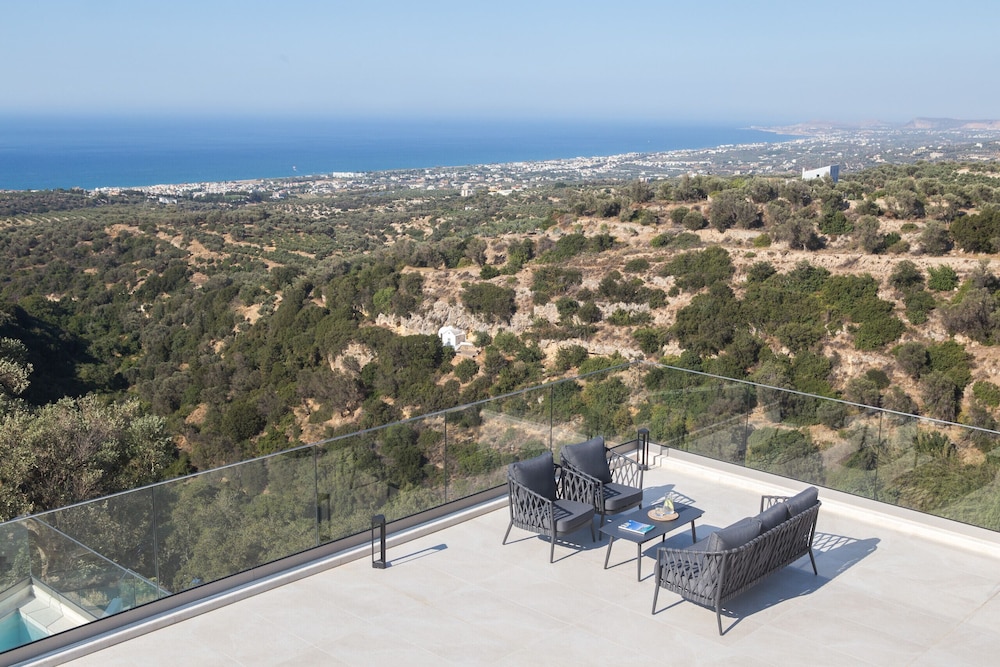 Villa Santa Irini 1 - With Heated Pool