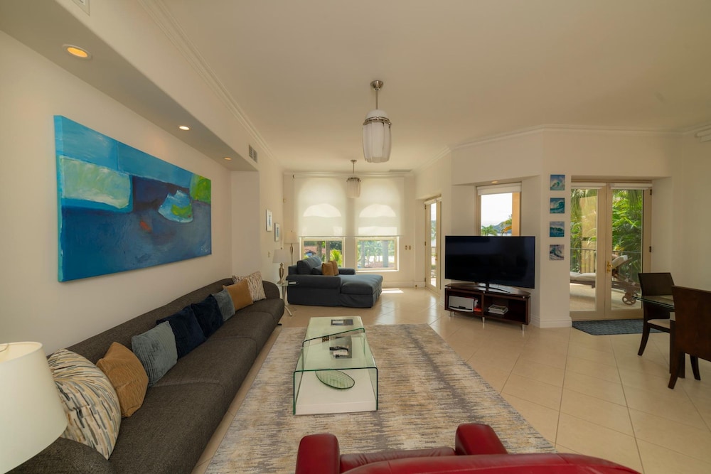 Bella Vista 3C - 3 bdr 3 1 2 Bath Ocean View
