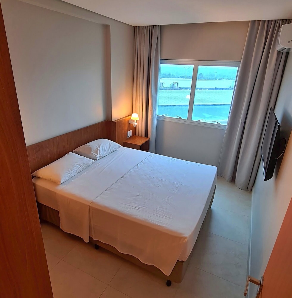 Saltbeach Salinas Exclusive Resort