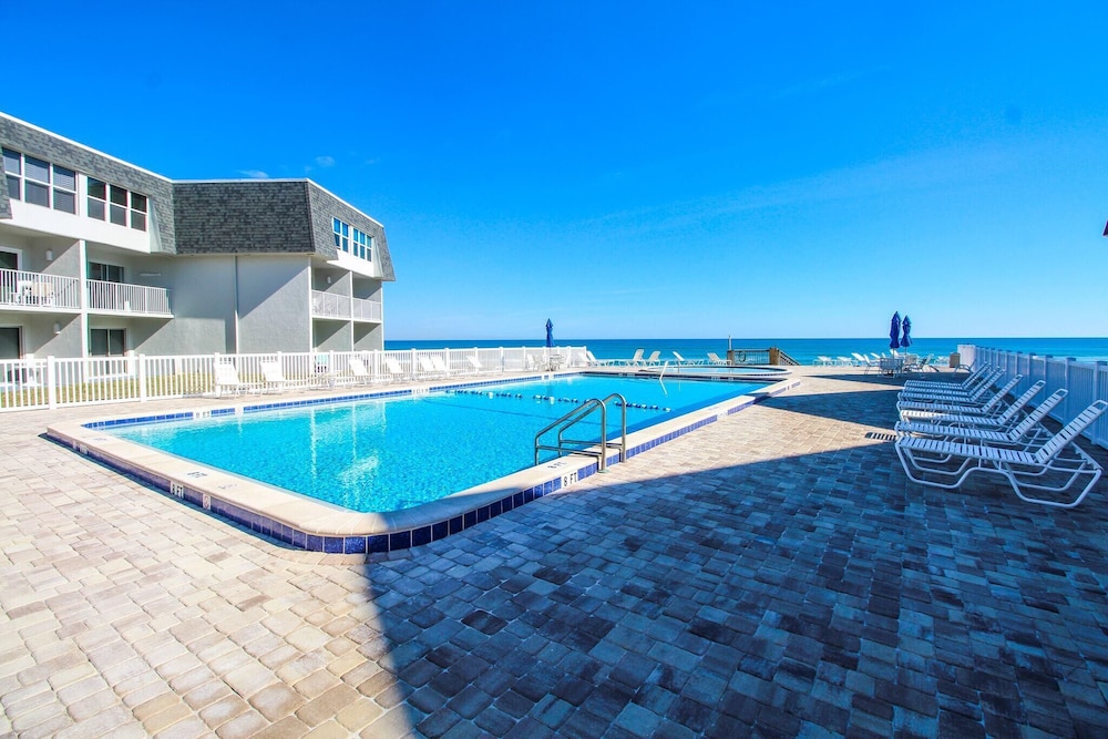 Surfside 107