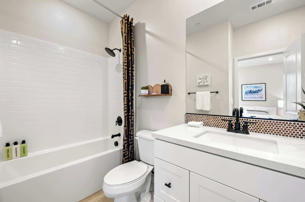 Designer 3BR El Monte Retreat Near Dtla Pasadena