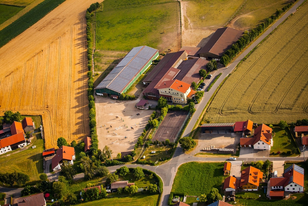 Appartements & Reitschule Fuchsenhof view 5