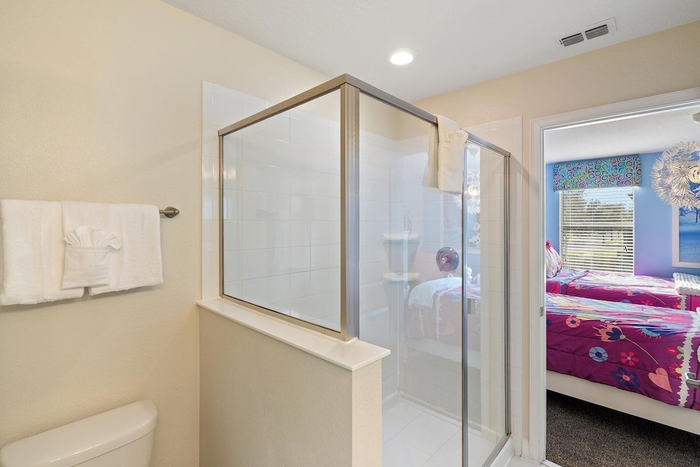 Championsgate Resort Vacation Pool & Spa Home With Resort Clubhouse Amenity Access 8 Bedroom Home