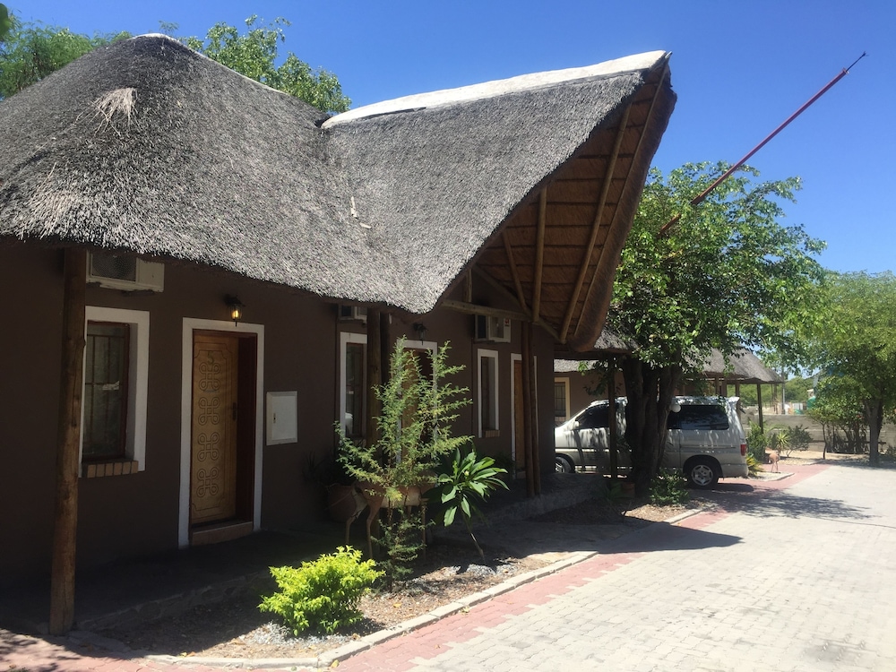 Laphroiag Luxury Chalets