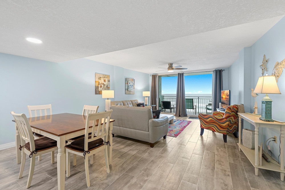 Coronado Towers 703