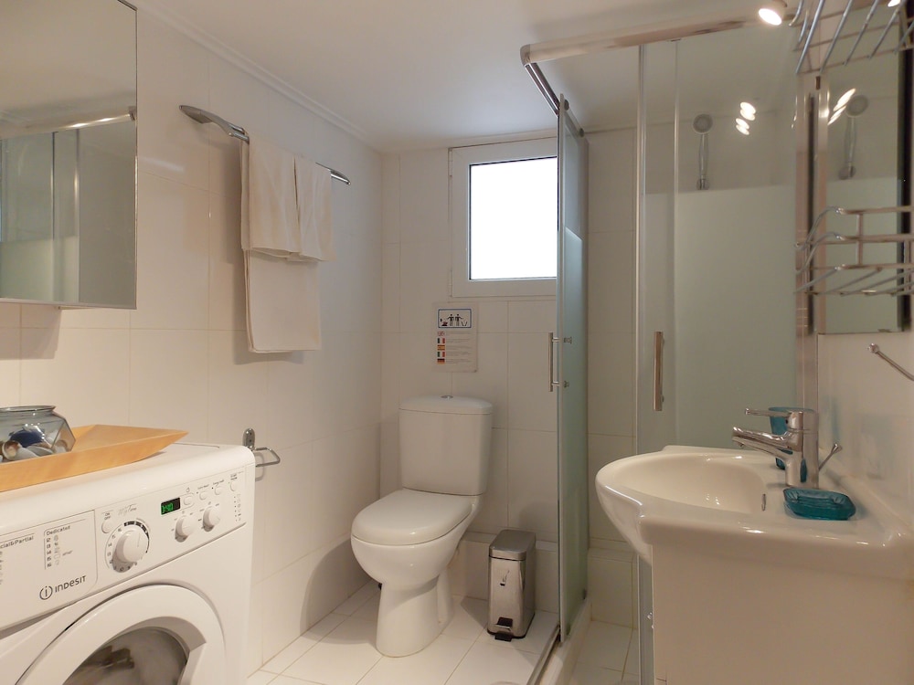 Cozy Plaka Apartment