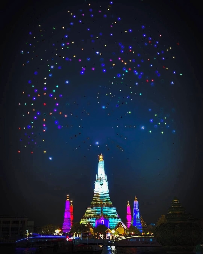 The Central Bangkok Station1