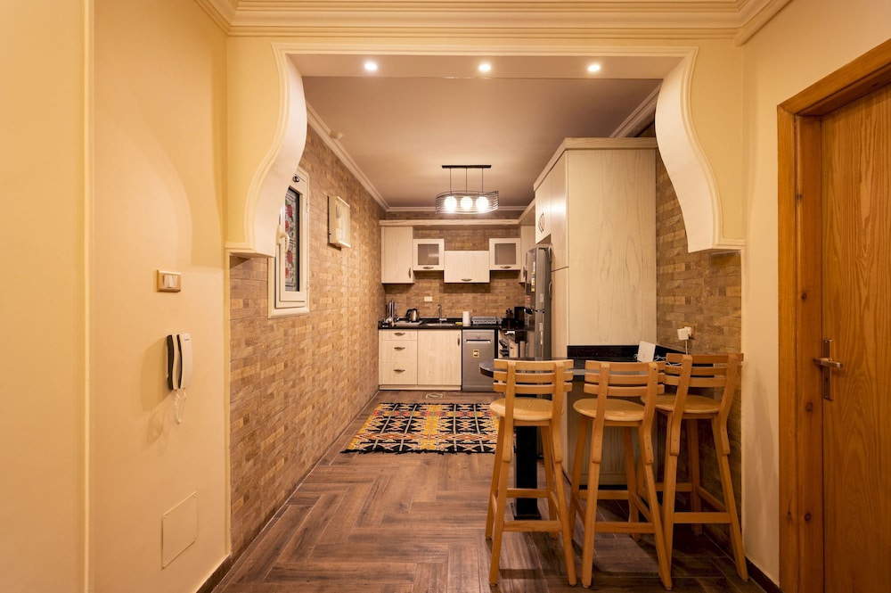 Vesta - Luxury APT - 2BR - Triumph