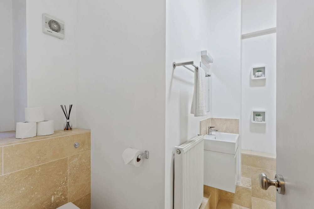 Trendy 1 Bedroom Apartment in the Heart of London