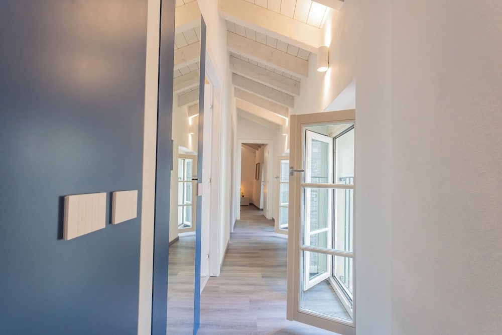 Muralto's Nest by Rent all Como