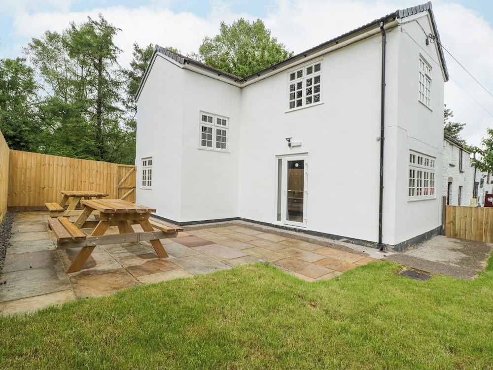 Heron's Lodge