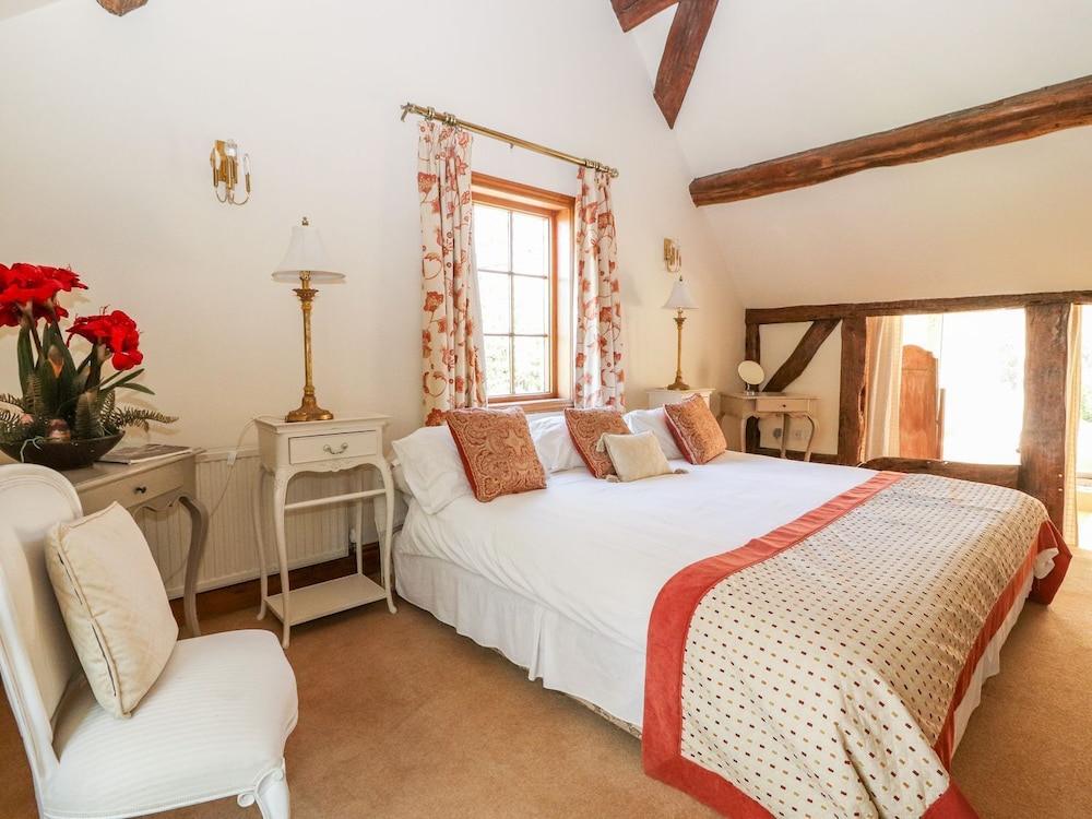 Mickle Trafford Manor