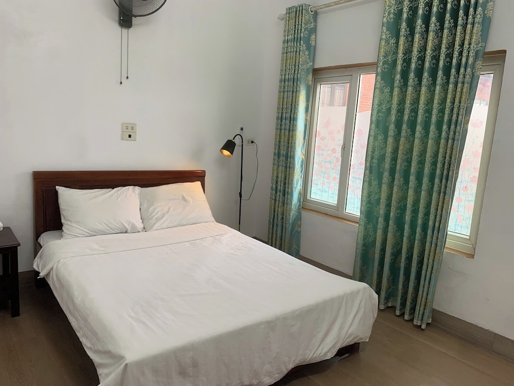 Hoa Lư Old Town House