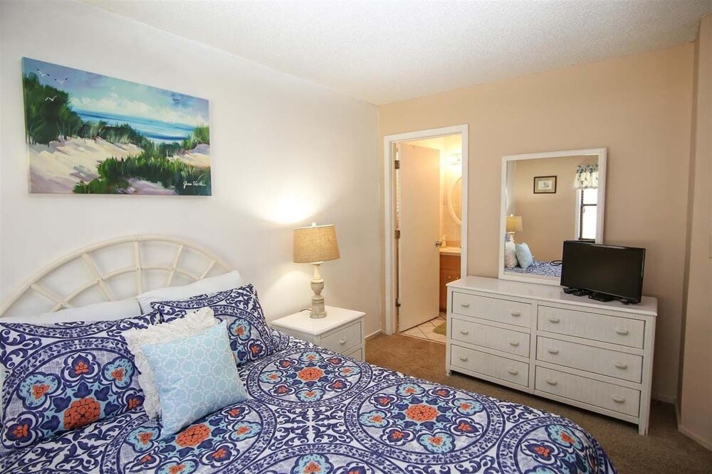 Guest Cottage 57 4 Bedroom Condo