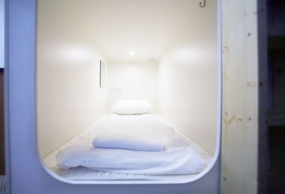 Cheers Hotel - Hostel