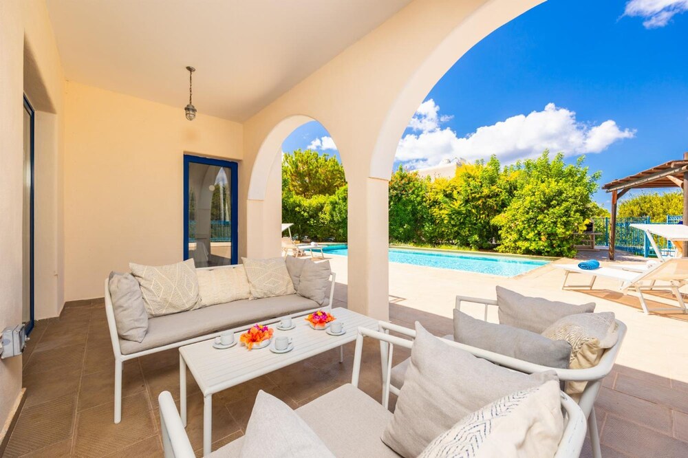 Villa Poseidonas in Peyia