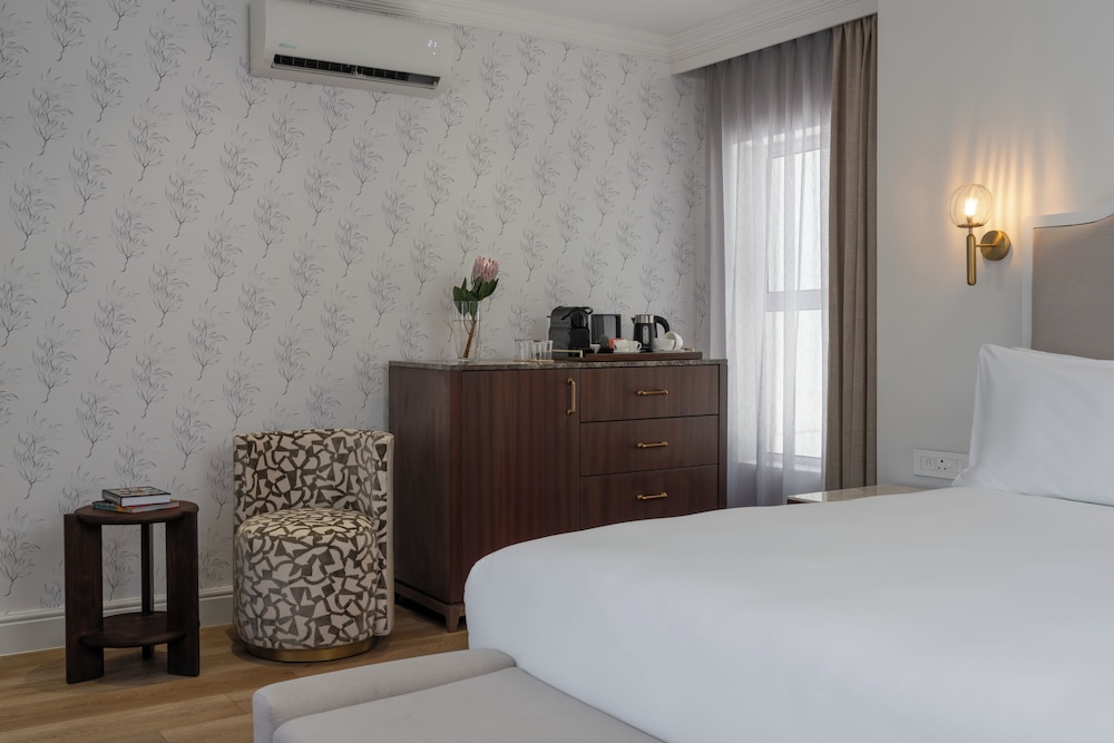 Guest House by Morea