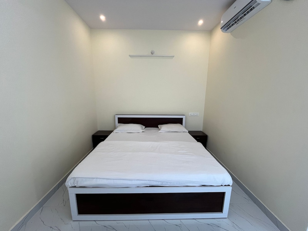 Sriram Guest House