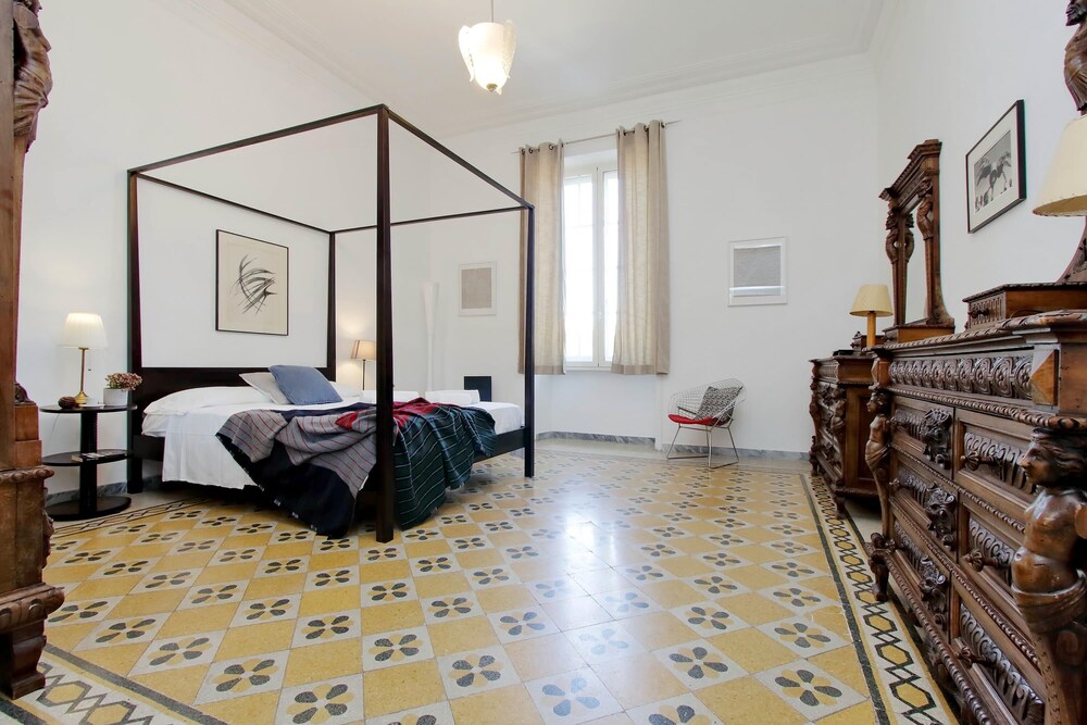 Tiberina Spacious Apartment
