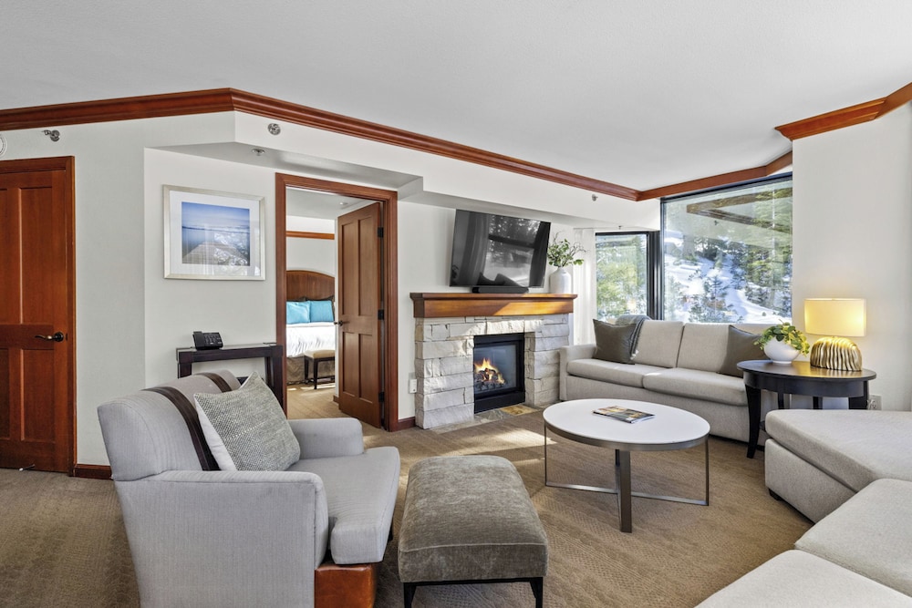 Valley View Condo w/ Resort Amenities