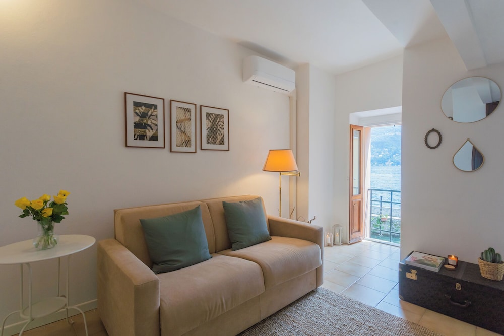 Il Porticciolo by Rent all Como