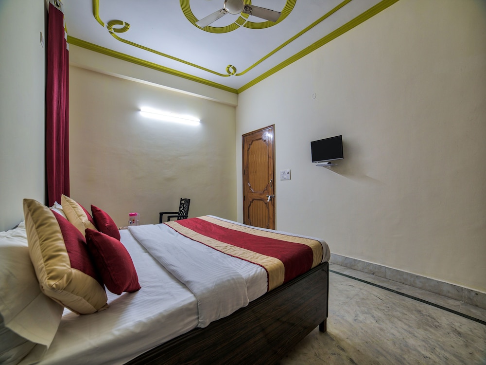 OYO 14246 Onella Rooms