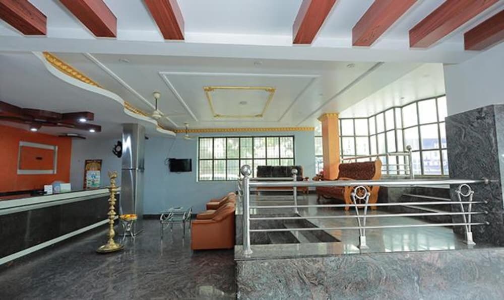 Fabhotel Amutham Residency