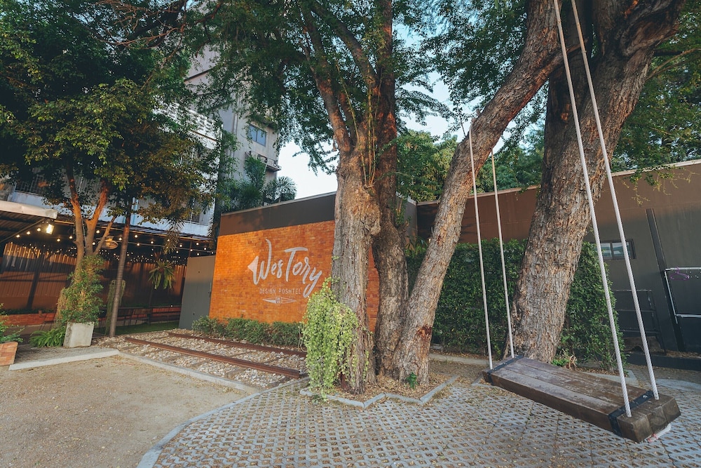 WesTory - Hostel