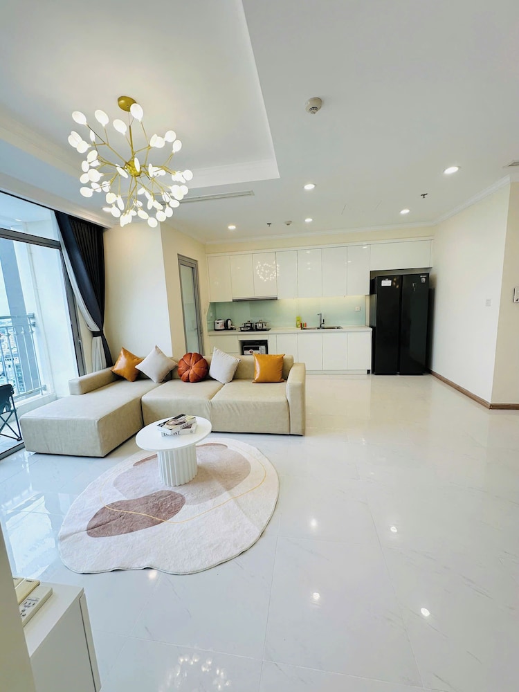 Landmark 5 Vinhomes Central Apartment